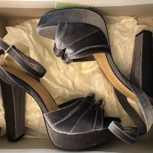 LC Lauren Conrad Runway Heels